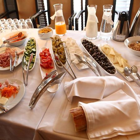 Petit Hotel Elita Shkodër Esterno foto